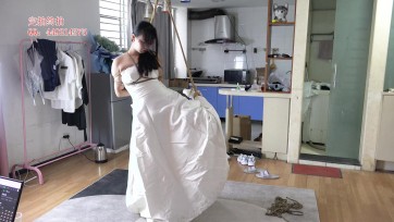 【子衿原创】琳琳婚纱礼服古装蛇缚驷马，首次尝试室外，怕被路人看到，快要吓死了