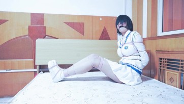 【心悦体验】新人可乐并腿日式紧缚挣扎脱困试镜 长腿mm