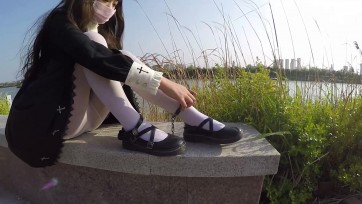 【魔法摄影工坊】新模小翼 LOLITA装初次户外镣铐