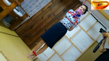 【绳舞飞扬】探店美女草草：探店体验紧缚表演第二季（空姐装）……草草空姐绑架体验、四马+棒棒振+四马爬行+TK、贴心收拾绳子