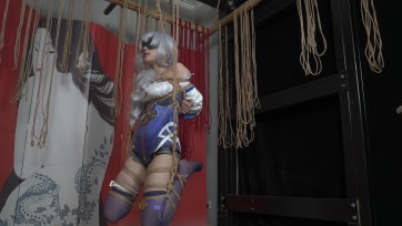 【象人工作室】小0-cos德丽莎，驷马，折腿吊缚，失禁