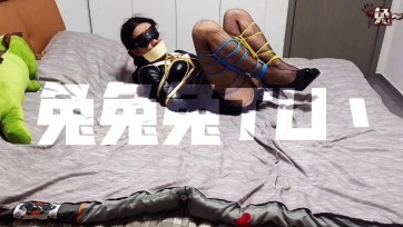 【兔兔兔TU】自娱自乐第 48 弹 蓝色的裙摆