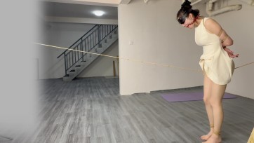 【眼眸出品】第二十七部《欲梦站跪姿训练+QG》 中集