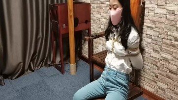 【一绳所爱】新模小洁体验老虎凳捆绑