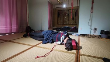 【喜欢捆绑的灵儿】极致的并肘密集型捆绑 柔韧性贼厉害的小伪娘