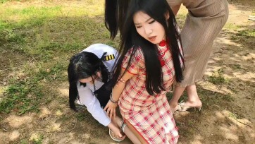 【鑫鑫工作室】新场地高颜值演技好模特吴晗出演贩毒女，被卧底帽子抓捕，审讯，因不听话被严加管教，手铐镣铐，押解逮捕，喜欢监狱片的有福啦~