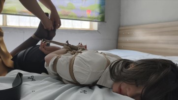 【忘忧社】面试绑架风波，模特小涵去黑心公司面试，不料被面试官当成目标，被各种折磨。驷马捆绑，蛇缚吊高，口球，鞭打，笼子，囚禁。。。真是好惨