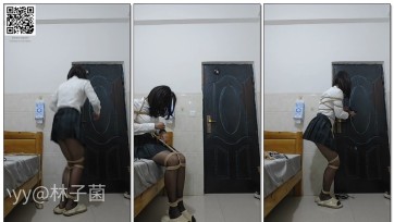 【小yy】jk极光黑丝伪娘并腿强制弯腰，日式吊起双手