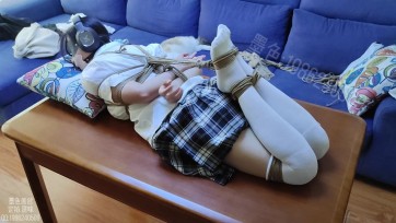 【墨色】jk过膝袜餐桌极限驷马放置 感官剥夺 身体刺激